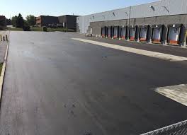 Best Asphalt Driveway Installation  in Horicon, WI